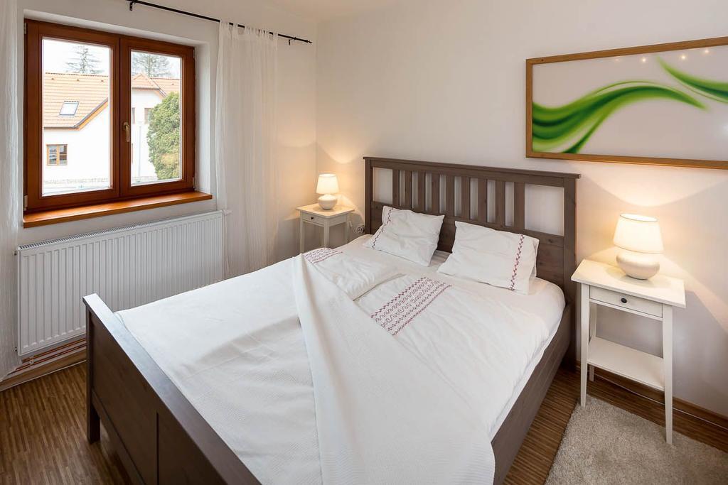 טלץ' Apartmany Pod Namestim מראה חיצוני תמונה